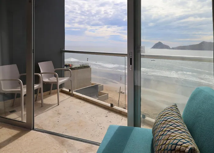 Holiday Inn Resort By IhgHotel Playa Mazatlan